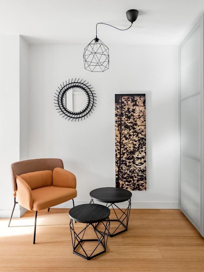 Charming Tirso De Molina III Apartment Madrid Exterior foto
